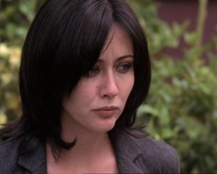 Charmed-Online-dot-net_119OutOfSight1913.jpg Charmed-Online-dot-net_119OutOfSight1913.jpg