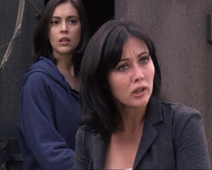 Charmed-Online-dot-net_119OutOfSight1932.jpg Charmed-Online-dot-net_119OutOfSight1932.jpg