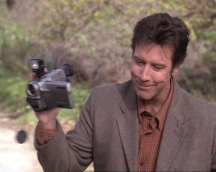 Charmed-Online-dot-net_119OutOfSight1939.jpg Charmed-Online-dot-net_119OutOfSight1939.jpg