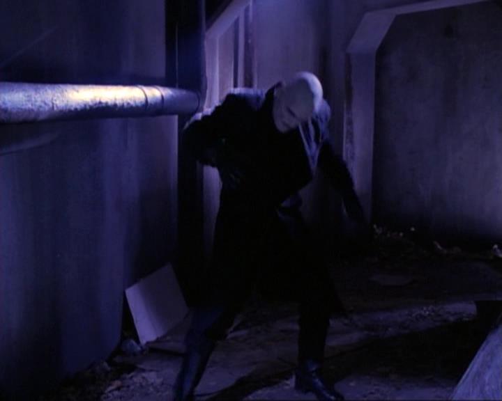 Charmed-Online-dot-net_119OutOfSight1955.jpg Charmed-Online-dot-net_119OutOfSight1955.jpg