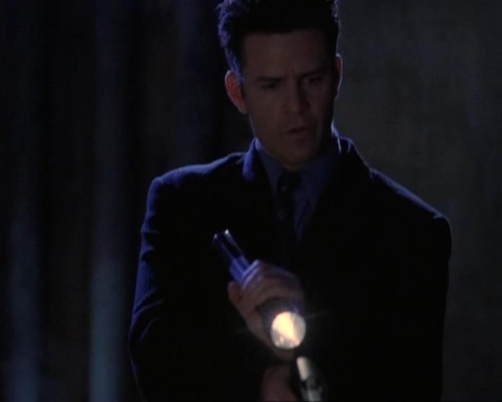 Charmed-Online-dot-net_119OutOfSight2038.jpg Charmed-Online-dot-net_119OutOfSight2038.jpg