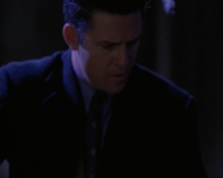 Charmed-Online-dot-net_119OutOfSight2042.jpg Charmed-Online-dot-net_119OutOfSight2042.jpg