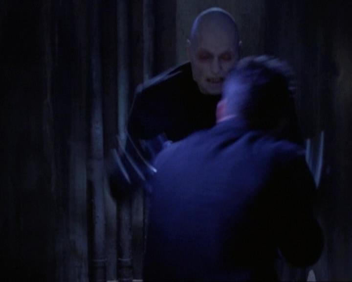 Charmed-Online-dot-net_119OutOfSight2052.jpg Charmed-Online-dot-net_119OutOfSight2052.jpg