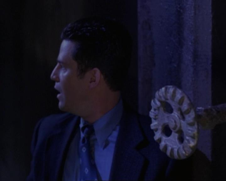 Charmed-Online-dot-net_119OutOfSight2067.jpg Charmed-Online-dot-net_119OutOfSight2067.jpg