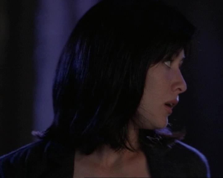 Charmed-Online-dot-net_119OutOfSight2082.jpg Charmed-Online-dot-net_119OutOfSight2082.jpg