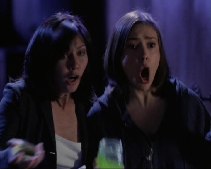 Charmed-Online-dot-net_119OutOfSight2133.jpg Charmed-Online-dot-net_119OutOfSight2133.jpg