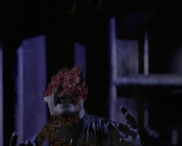 Charmed-Online-dot-net_119OutOfSight2138.jpg Charmed-Online-dot-net_119OutOfSight2138.jpg