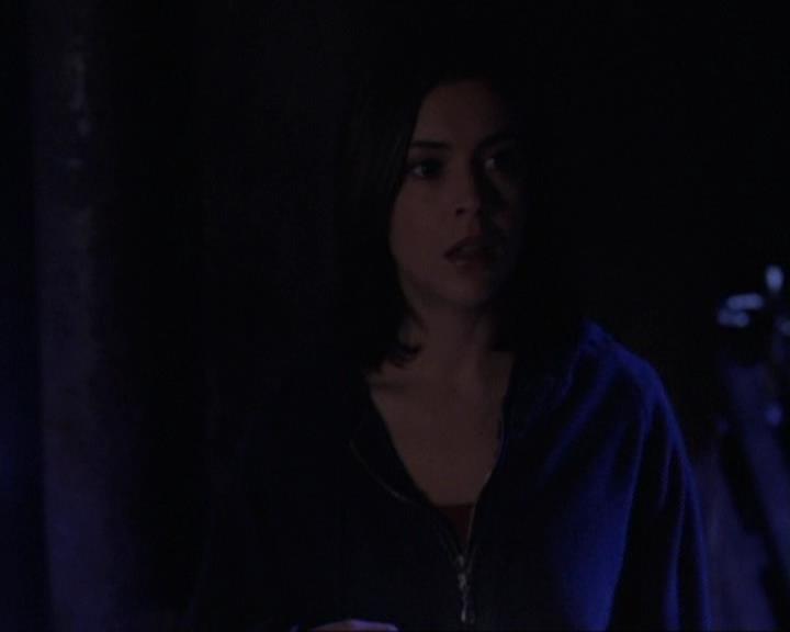Charmed-Online-dot-net_119OutOfSight2161.jpg