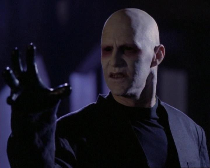 Charmed-Online-dot-net_119OutOfSight2186.jpg Charmed-Online-dot-net_119OutOfSight2186.jpg