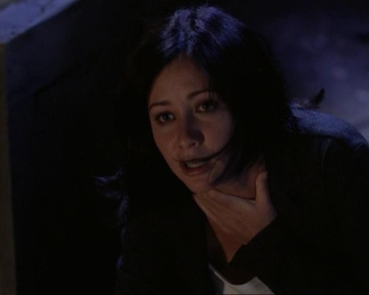 Charmed-Online-dot-net_119OutOfSight2195.jpg Charmed-Online-dot-net_119OutOfSight2195.jpg