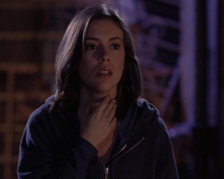 Charmed-Online-dot-net_119OutOfSight2200.jpg Charmed-Online-dot-net_119OutOfSight2200.jpg