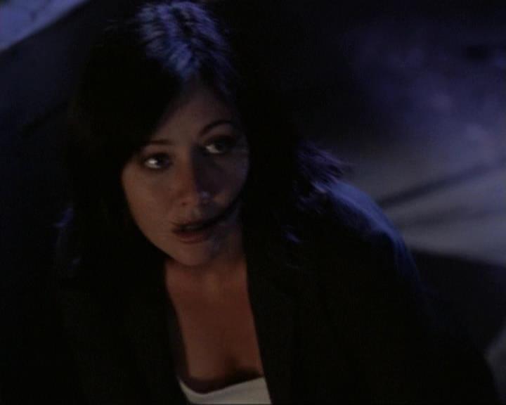 Charmed-Online-dot-net_119OutOfSight2204.jpg Charmed-Online-dot-net_119OutOfSight2204.jpg