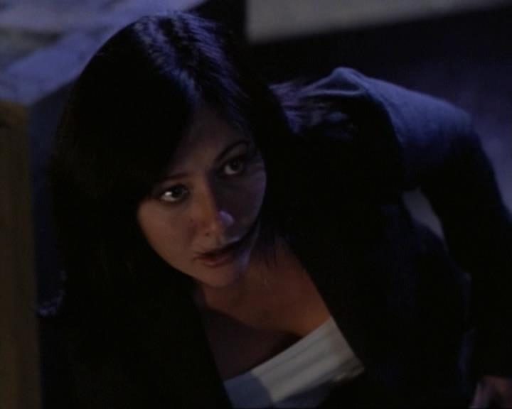 Charmed-Online-dot-net_119OutOfSight2205.jpg Charmed-Online-dot-net_119OutOfSight2205.jpg