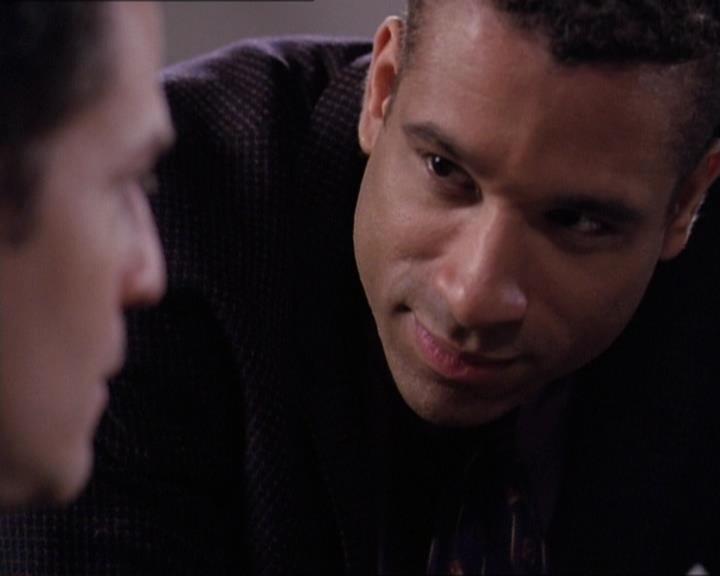 Charmed-Online-dot-net_119OutOfSight2272.jpg Charmed-Online-dot-net_119OutOfSight2272.jpg