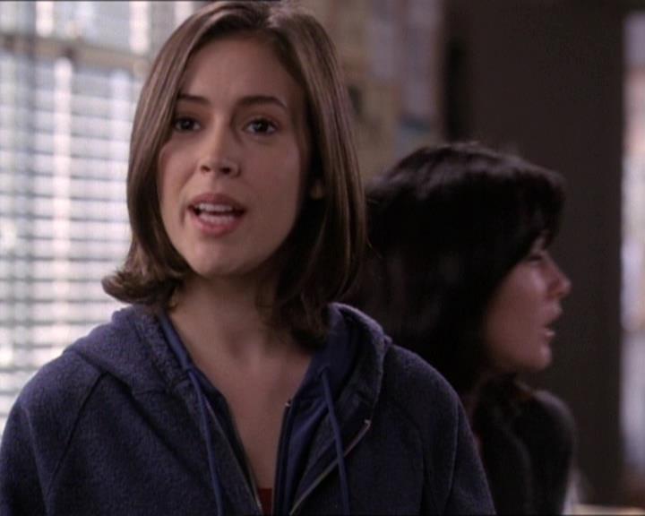 Charmed-Online-dot-net_119OutOfSight2332.jpg Charmed-Online-dot-net_119OutOfSight2332.jpg