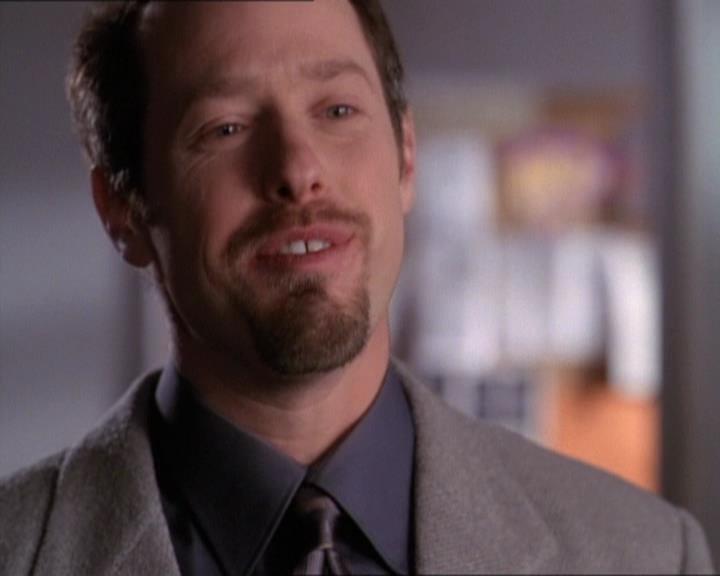 Charmed-Online-dot-net_119OutOfSight2360.jpg Charmed-Online-dot-net_119OutOfSight2360.jpg