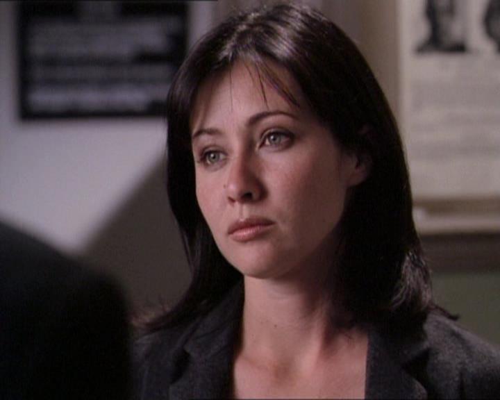 Charmed-Online-dot-net_119OutOfSight2400.jpg Charmed-Online-dot-net_119OutOfSight2400.jpg