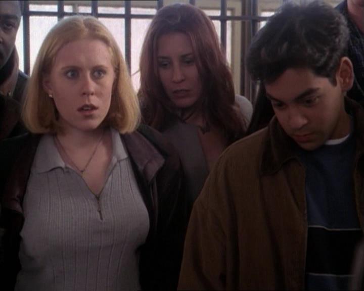 Charmed-Online-dot-net_120ThePowerOfTwo0257.jpg Charmed-Online-dot-net_120ThePowerOfTwo0257.jpg