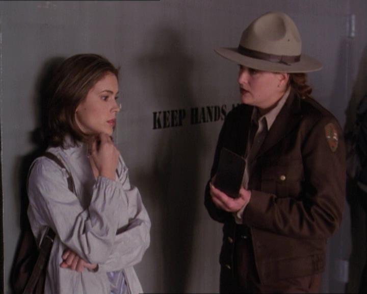 Charmed-Online-dot-net_120ThePowerOfTwo0357.jpg Charmed-Online-dot-net_120ThePowerOfTwo0357.jpg