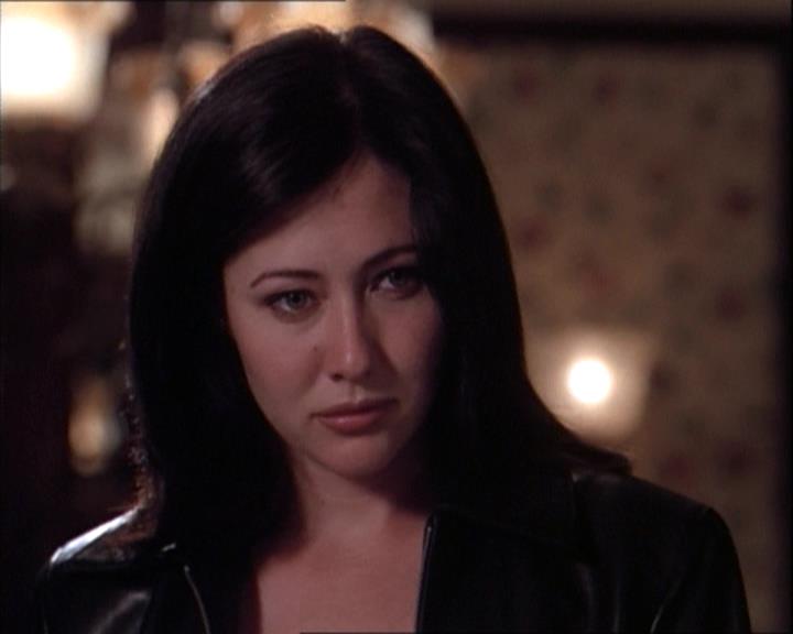 Charmed-Online-dot-net_120ThePowerOfTwo0597.jpg Charmed-Online-dot-net_120ThePowerOfTwo0597.jpg