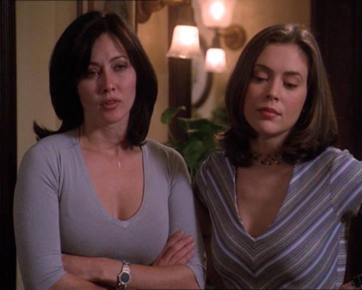 Charmed-Online-dot-net_120ThePowerOfTwo0727.jpg