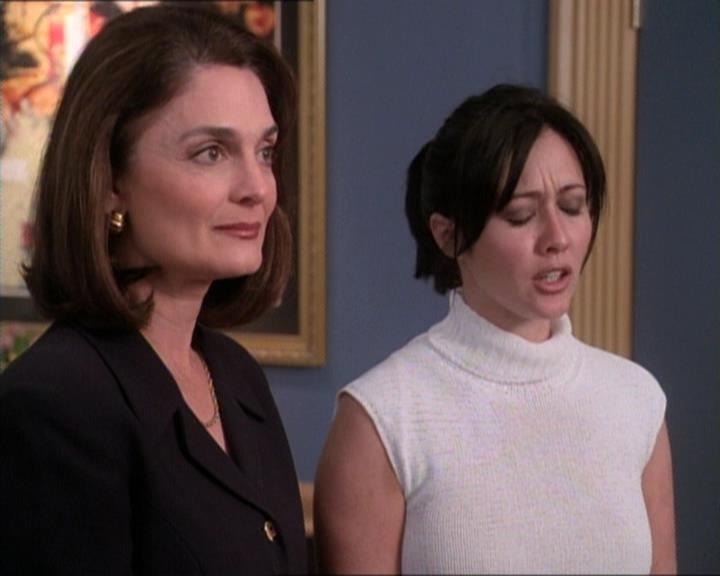 Charmed-Online-dot-net_120ThePowerOfTwo0915.jpg