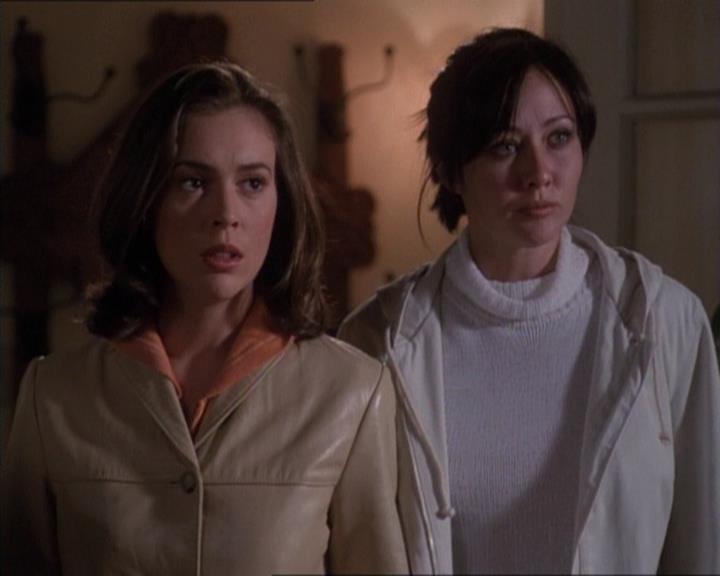 Charmed-Online-dot-net_120ThePowerOfTwo1336.jpg