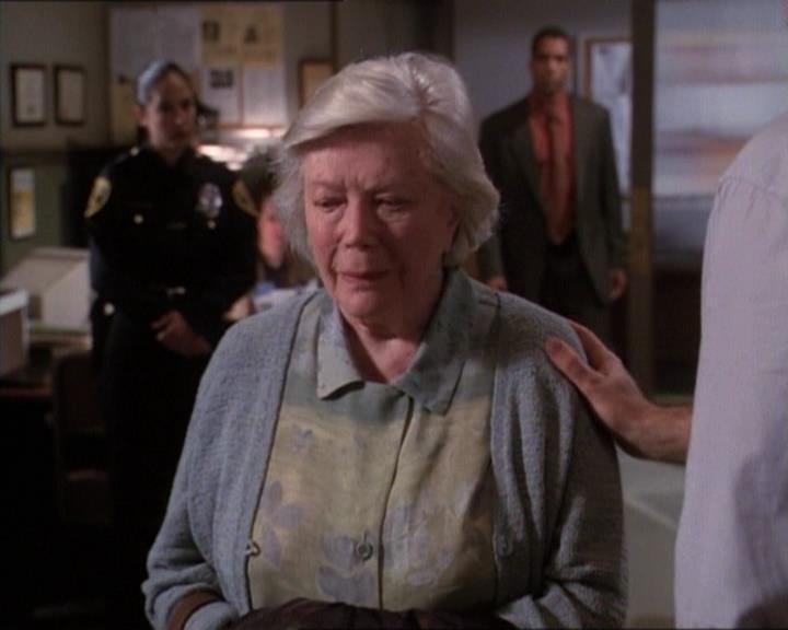 Charmed-Online-dot-net_120ThePowerOfTwo1545.jpg Charmed-Online-dot-net_120ThePowerOfTwo1545.jpg