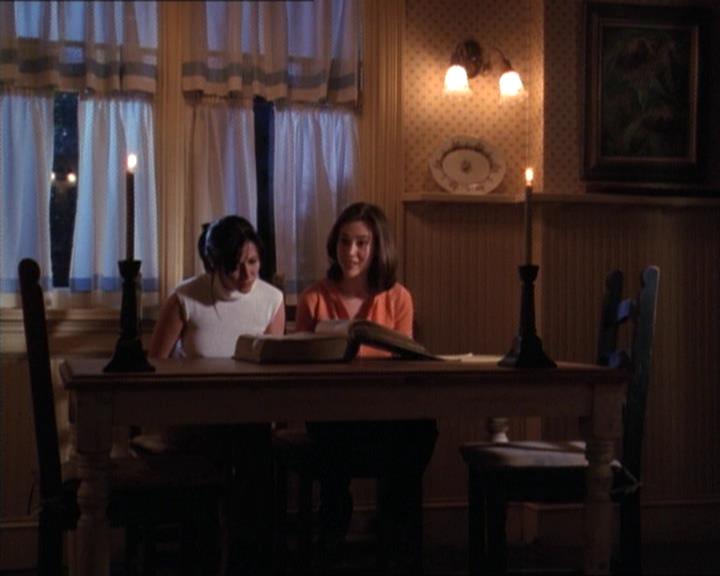 Charmed-Online-dot-net_120ThePowerOfTwo1613.jpg Charmed-Online-dot-net_120ThePowerOfTwo1613.jpg