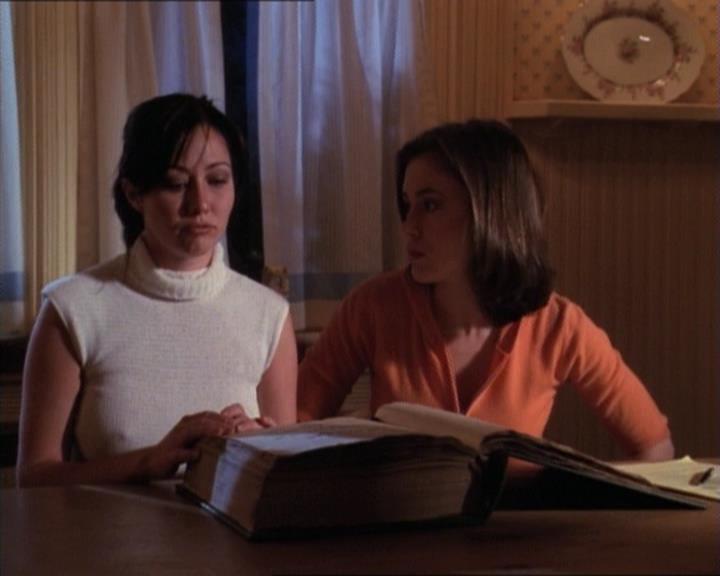 Charmed-Online-dot-net_120ThePowerOfTwo1649.jpg Charmed-Online-dot-net_120ThePowerOfTwo1649.jpg