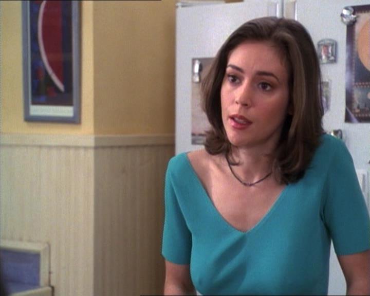 Charmed-Online-dot-net_120ThePowerOfTwo1977.jpg Charmed-Online-dot-net_120ThePowerOfTwo1977.jpg