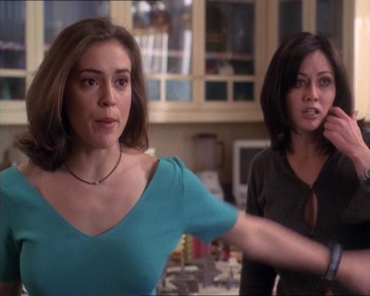 Charmed-Online-dot-net_120ThePowerOfTwo2047.jpg Charmed-Online-dot-net_120ThePowerOfTwo2047.jpg