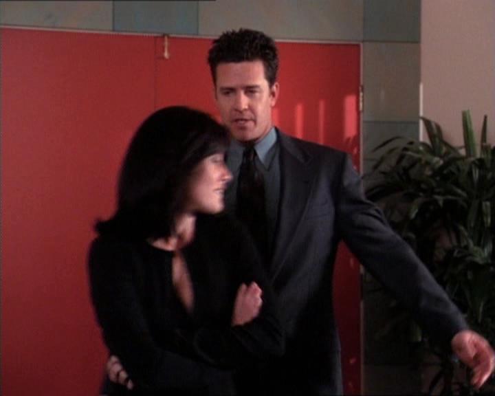 Charmed-Online-dot-net_120ThePowerOfTwo2268.jpg Charmed-Online-dot-net_120ThePowerOfTwo2268.jpg