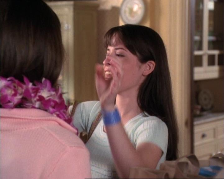 Charmed-Online-dot-net_120ThePowerOfTwo2379.jpg Charmed-Online-dot-net_120ThePowerOfTwo2379.jpg