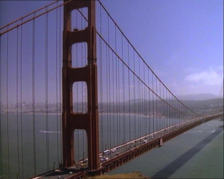 Charmed-Online-dot-net_121LoveHurts0002.jpg Charmed-Online-dot-net_121LoveHurts0002.jpg