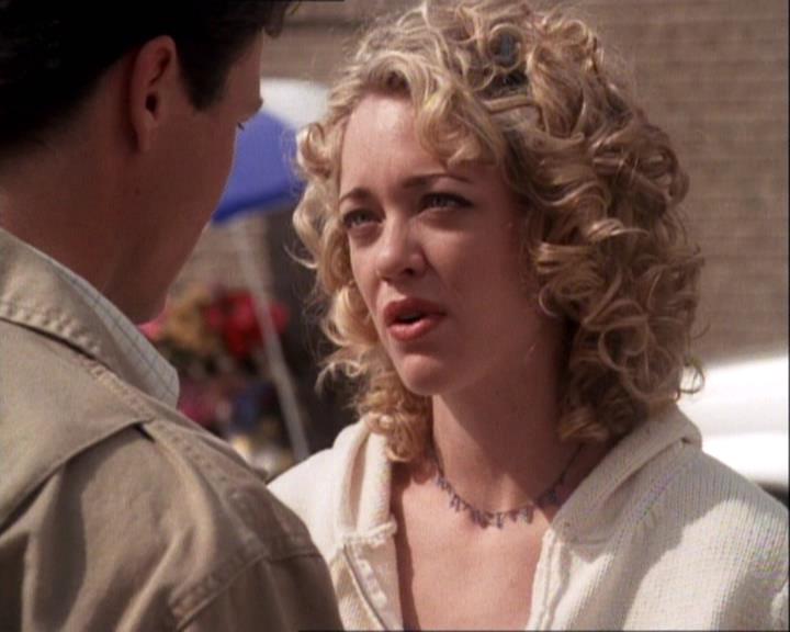 Charmed-Online-dot-net_121LoveHurts0061.jpg Charmed-Online-dot-net_121LoveHurts0061.jpg