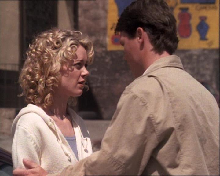 Charmed-Online-dot-net_121LoveHurts0064.jpg Charmed-Online-dot-net_121LoveHurts0064.jpg