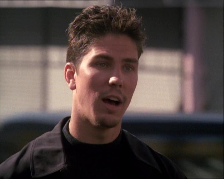 Charmed-Online-dot-net_121LoveHurts0093.jpg Charmed-Online-dot-net_121LoveHurts0093.jpg