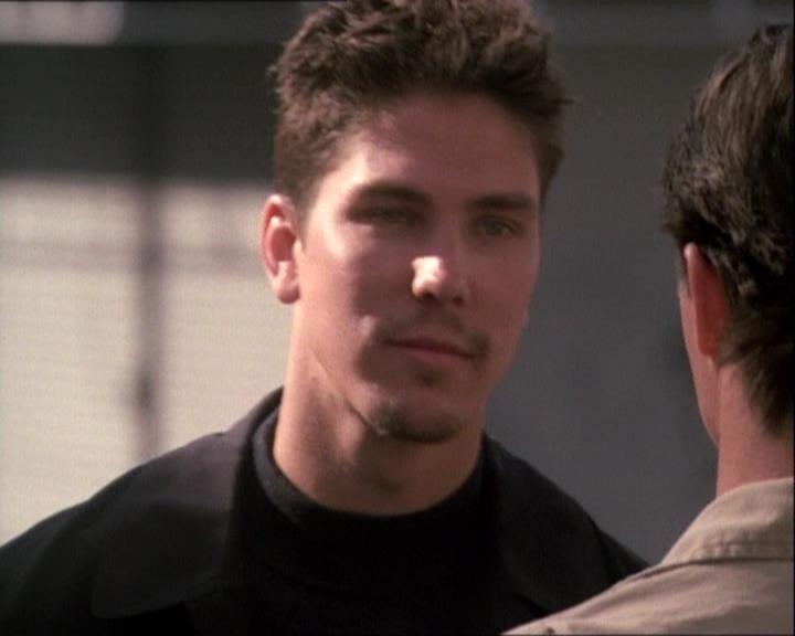 Charmed-Online-dot-net_121LoveHurts0116.jpg Charmed-Online-dot-net_121LoveHurts0116.jpg