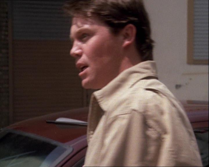 Charmed-Online-dot-net_121LoveHurts0125.jpg Charmed-Online-dot-net_121LoveHurts0125.jpg