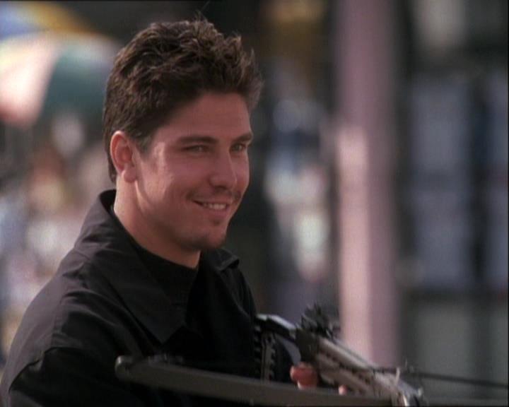 Charmed-Online-dot-net_121LoveHurts0126.jpg Charmed-Online-dot-net_121LoveHurts0126.jpg