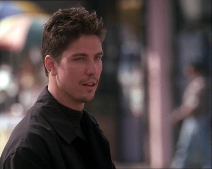 Charmed-Online-dot-net_121LoveHurts0127.jpg Charmed-Online-dot-net_121LoveHurts0127.jpg