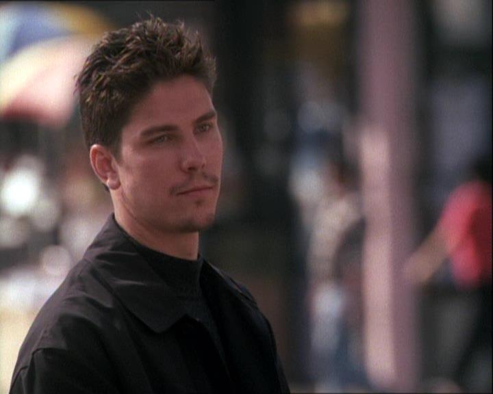 Charmed-Online-dot-net_121LoveHurts0131.jpg Charmed-Online-dot-net_121LoveHurts0131.jpg