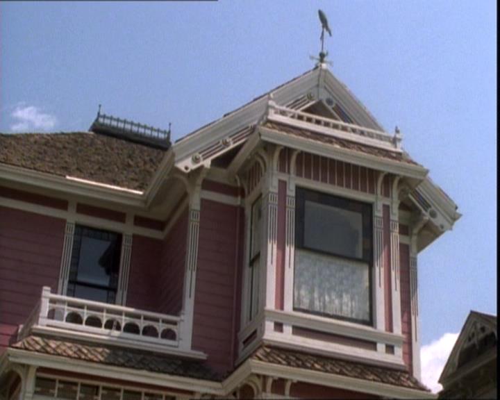 Charmed-Online-dot-net_121LoveHurts0135.jpg Charmed-Online-dot-net_121LoveHurts0135.jpg