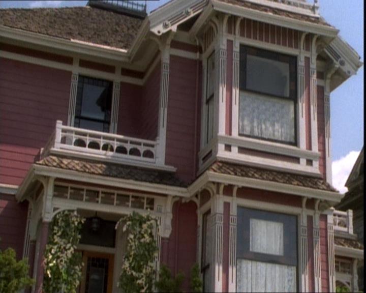 Charmed-Online-dot-net_121LoveHurts0137.jpg Charmed-Online-dot-net_121LoveHurts0137.jpg