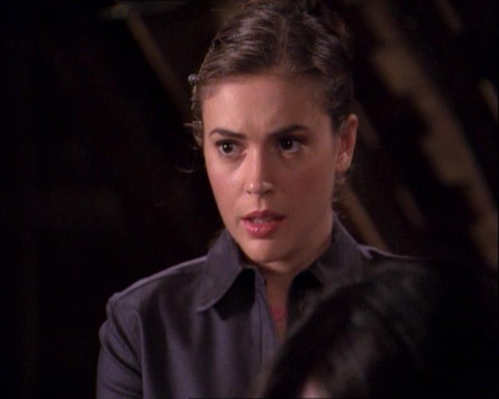 Charmed-Online-dot-net_121LoveHurts0380.jpg Charmed-Online-dot-net_121LoveHurts0380.jpg