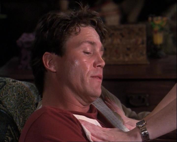 Charmed-Online-dot-net_121LoveHurts0409.jpg Charmed-Online-dot-net_121LoveHurts0409.jpg