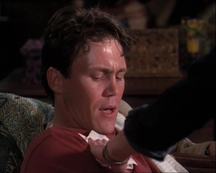 Charmed-Online-dot-net_121LoveHurts0432.jpg Charmed-Online-dot-net_121LoveHurts0432.jpg