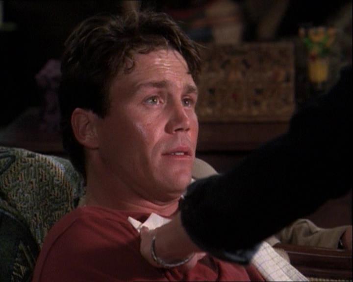 Charmed-Online-dot-net_121LoveHurts0434.jpg Charmed-Online-dot-net_121LoveHurts0434.jpg