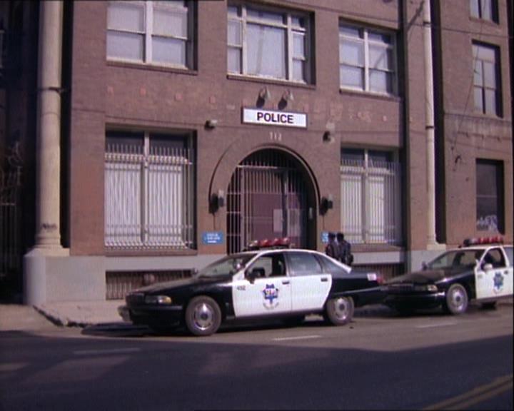 Charmed-Online-dot-net_121LoveHurts0468.jpg Charmed-Online-dot-net_121LoveHurts0468.jpg